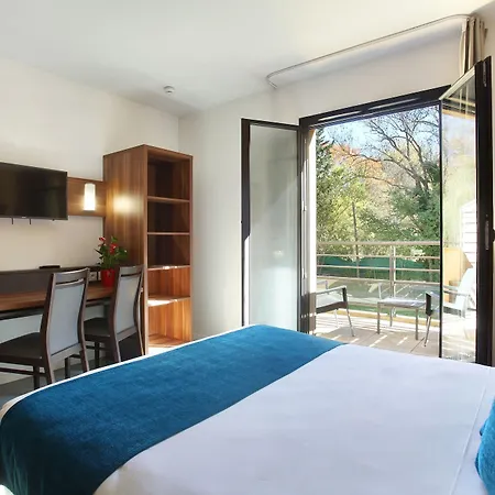 Aix En Provence Sud Tgv Apart Otel 4*
