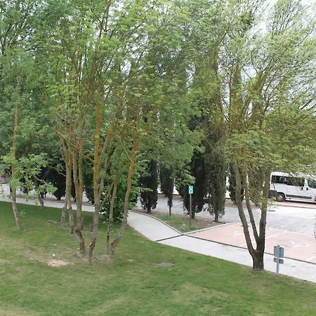 Apart Otel Aix En Provence Sud Tgv 4*